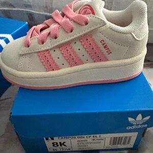 adidas Kids Campus Low-Top Sneakers in White and Pink